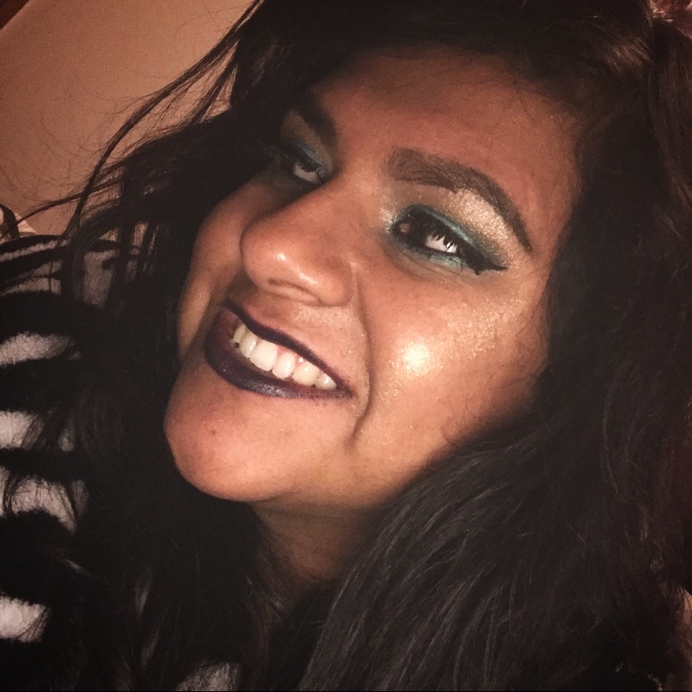 Meet your Posher, Juana